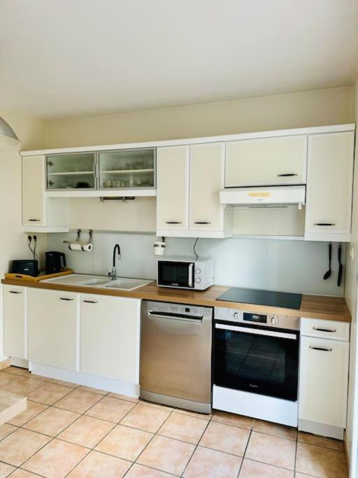 Le Bon Compromis Holiday home Poitiers